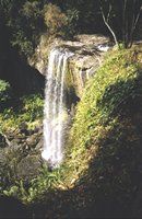 tn_Zillie_falls.jpg (10112 bytes)